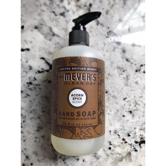 Mrs. Meyer's Clean Day Hand Soap Liquid, AcornSp ice, 12.5 fl oz, New - Picture 1 of 2